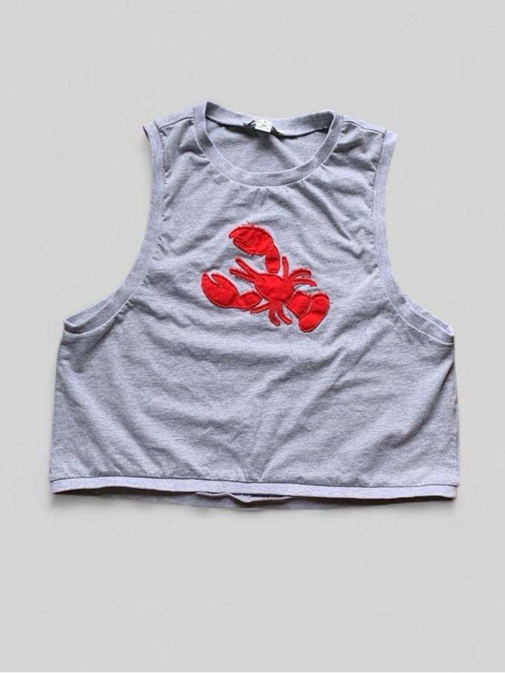 HYFVE Gray Red Lobster Appliqué Cropped Muscle Tank Women’s M